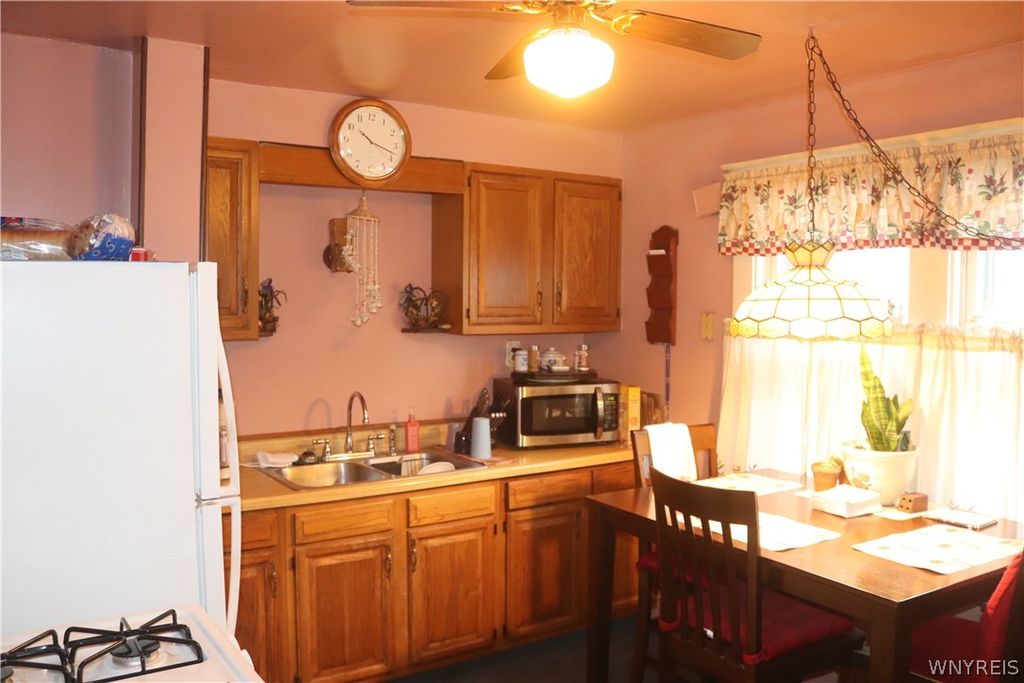 Photo of 35 Loxley Road, Cheektowaga, NY 14225 (MLS # B1667113)