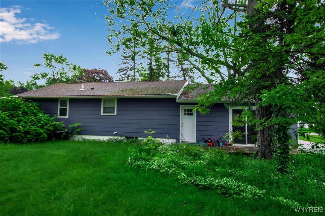 4018 Monroe Avenue, Hamburg, New York image 2