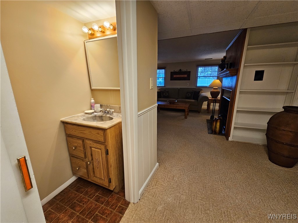 106 Dubonnet Drive, Cheektowaga, New York image 35