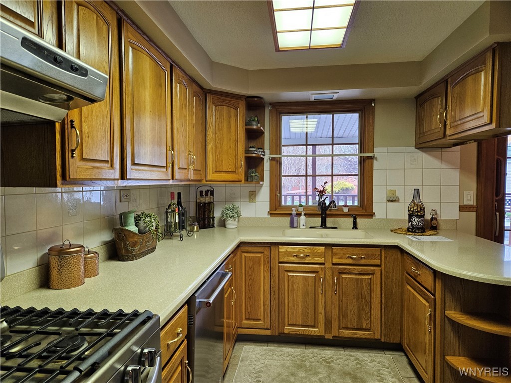 106 Dubonnet Drive, Cheektowaga, New York image 6