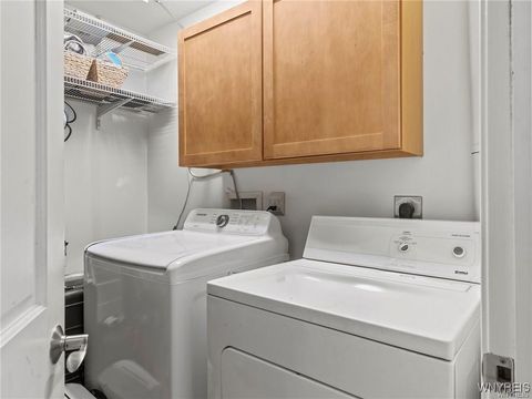 Tiny photo for 762 Elmwood, Apt. 1 Avenue, Buffalo, NY 14222 (MLS # B1646682)