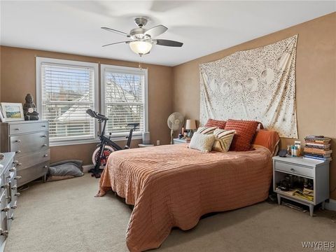 Tiny photo for 762 Elmwood, Apt. 1 Avenue, Buffalo, NY 14222 (MLS # B1646682)