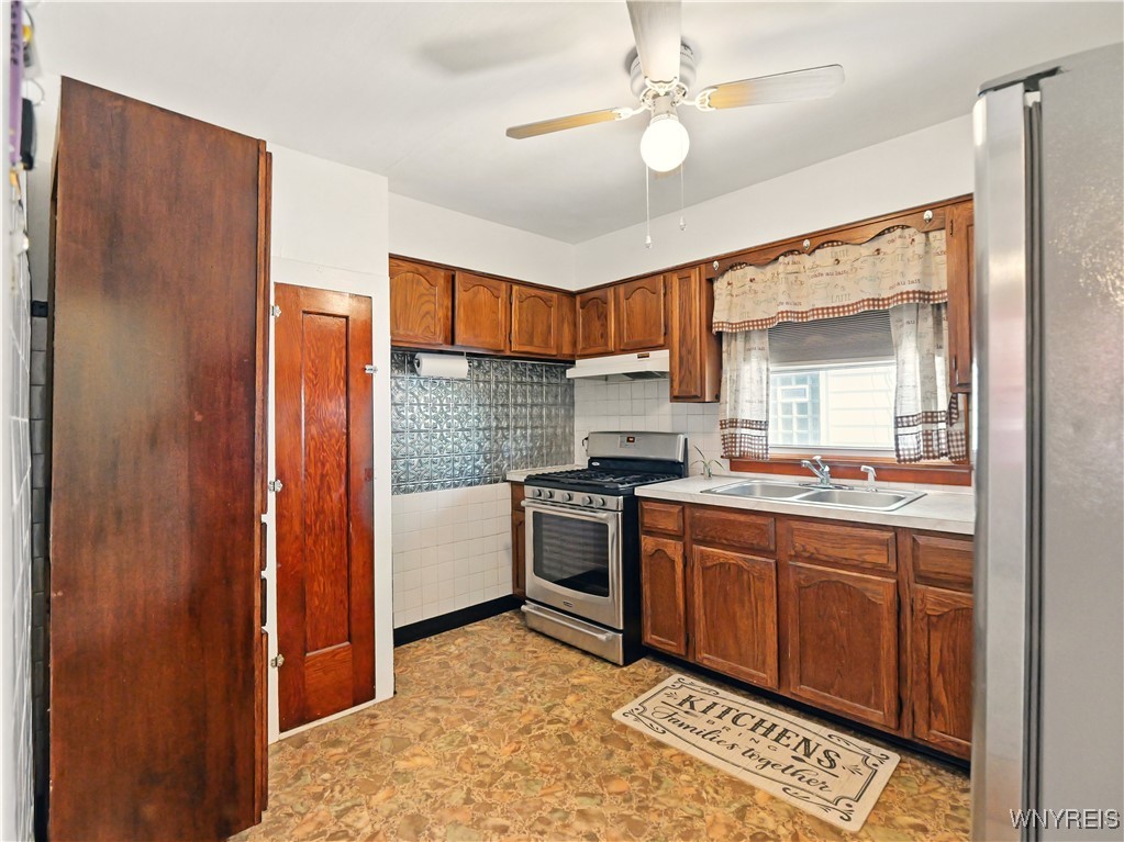 8 Pendennis Place, Cheektowaga, New York image 11