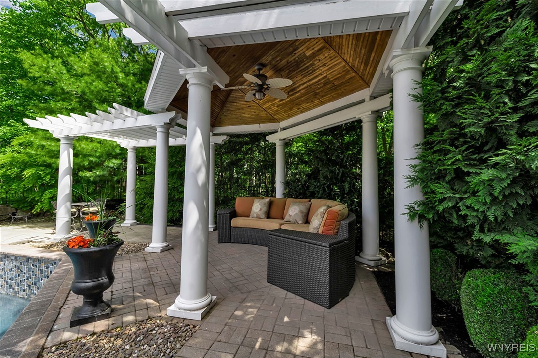 9540 Lakestone Court, Clarence, New York image 45