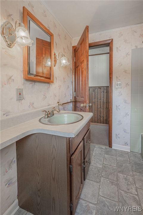 Tiny photo for 6107 Shawnee Road, Wheatfield, NY 14132 (MLS # B1660674)