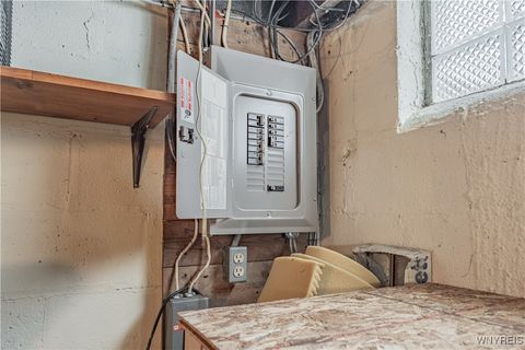 Tiny photo for 6107 Shawnee Road, Wheatfield, NY 14132 (MLS # B1660674)