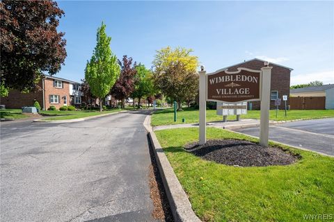 Tiny photo for 270 Wimbledon Court, West Seneca, NY 14224 (MLS # B1684954)