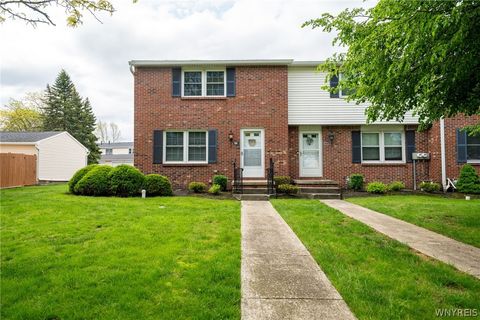 Photo of 270 Wimbledon Court, West Seneca, NY 14224 (MLS # B1684954)