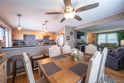 Tiny photo for 270 Wimbledon Court, West Seneca, NY 14224 (MLS # B1684954)