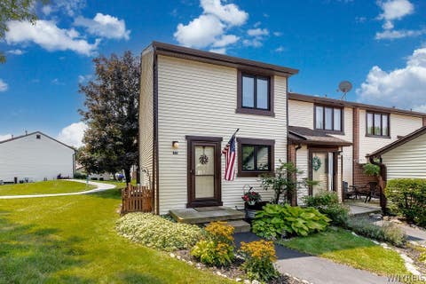 Photo of 301 Charlesgate Circle, Amherst, NY 14051 (MLS # B1704428)