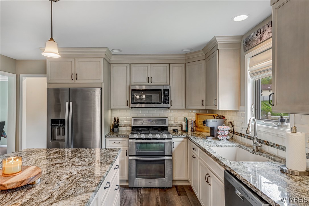 5236 Woodrich Court, Hamburg, New York image 12