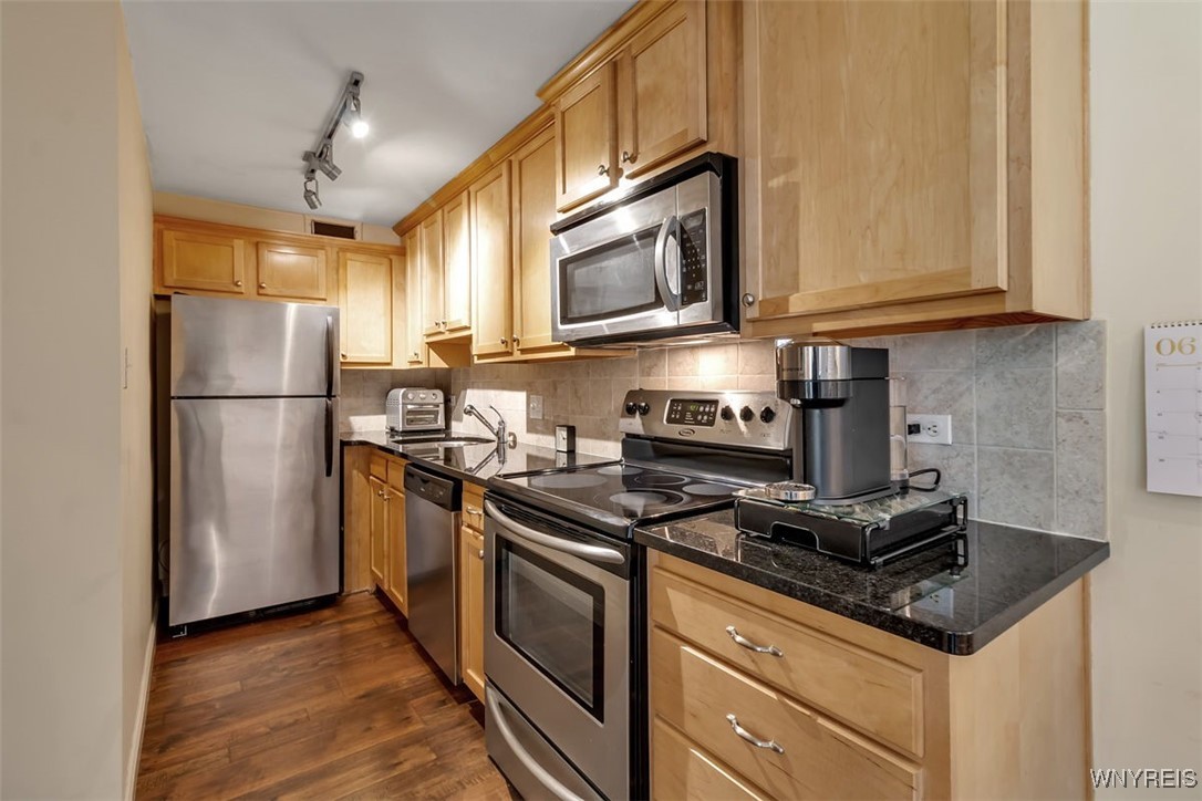 849 Delaware Avenue #205, Buffalo, New York image 3