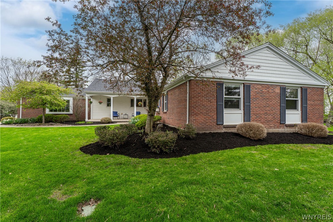 5 Knollwood Lane