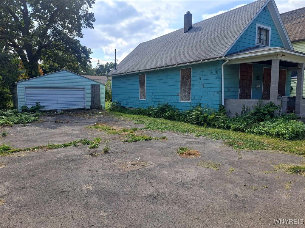 1137 North Avenue, Niagara Falls, New York image 2