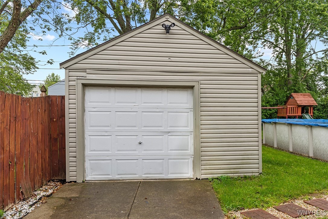 27 Gunnell Avenue