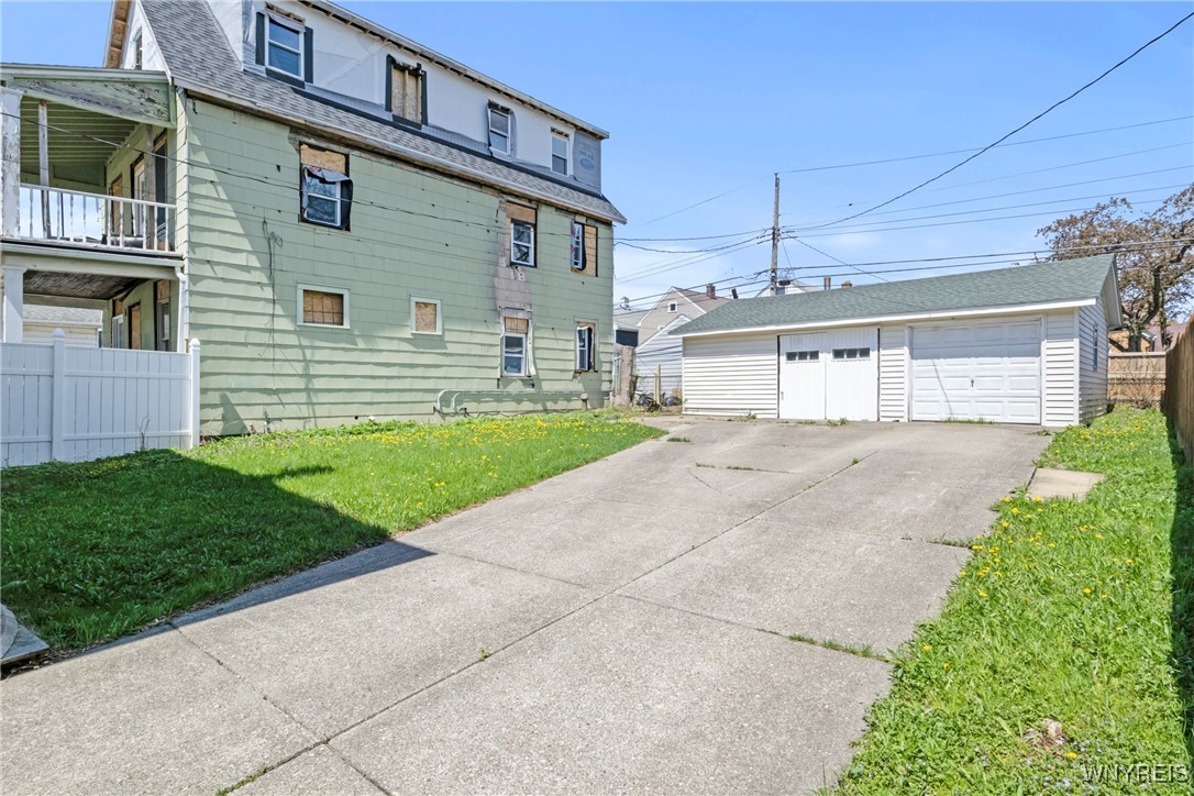 139 North End Avenue, Tonawanda, New York image 25