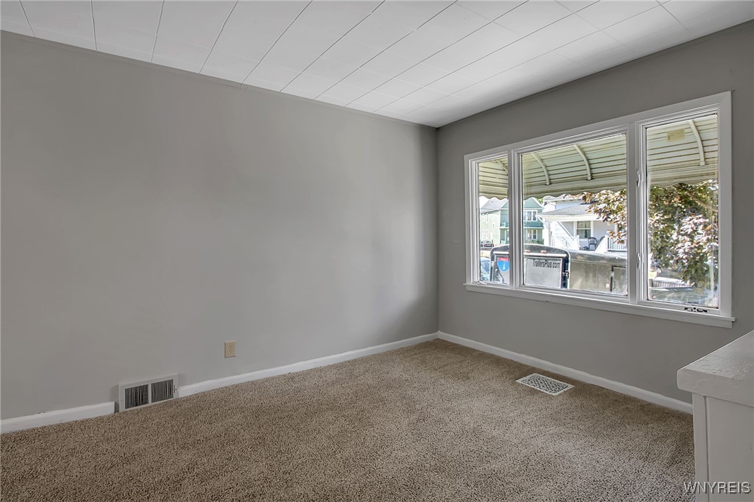 106 Gallatin Avenue