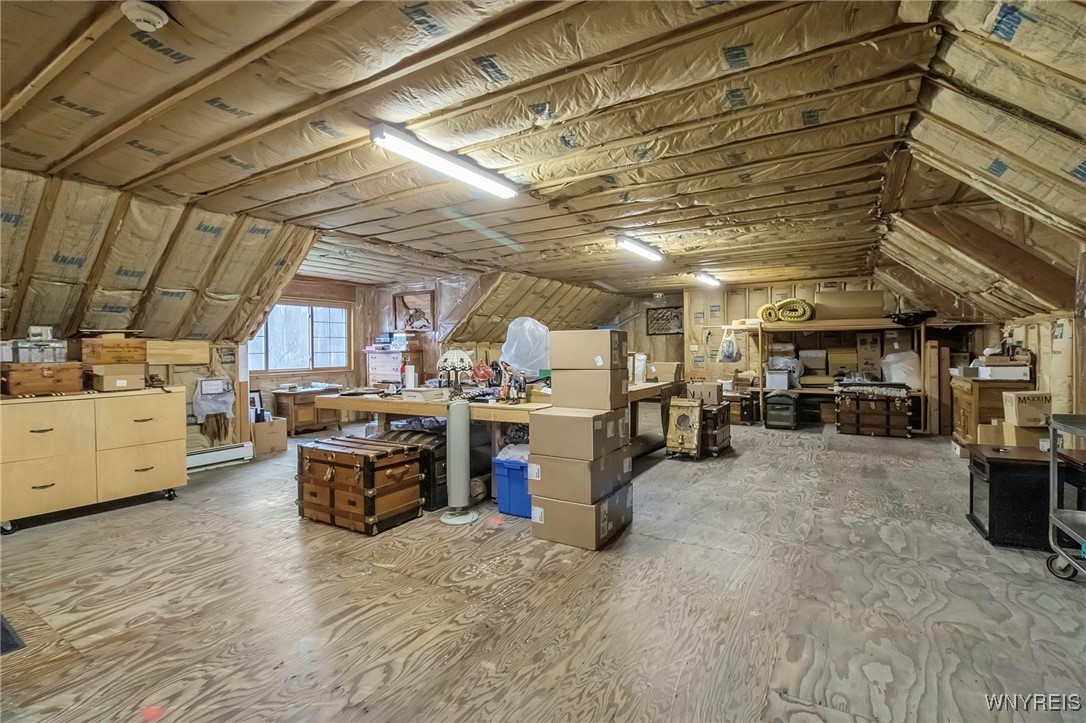 100 May Drive, Elma, New York image 32