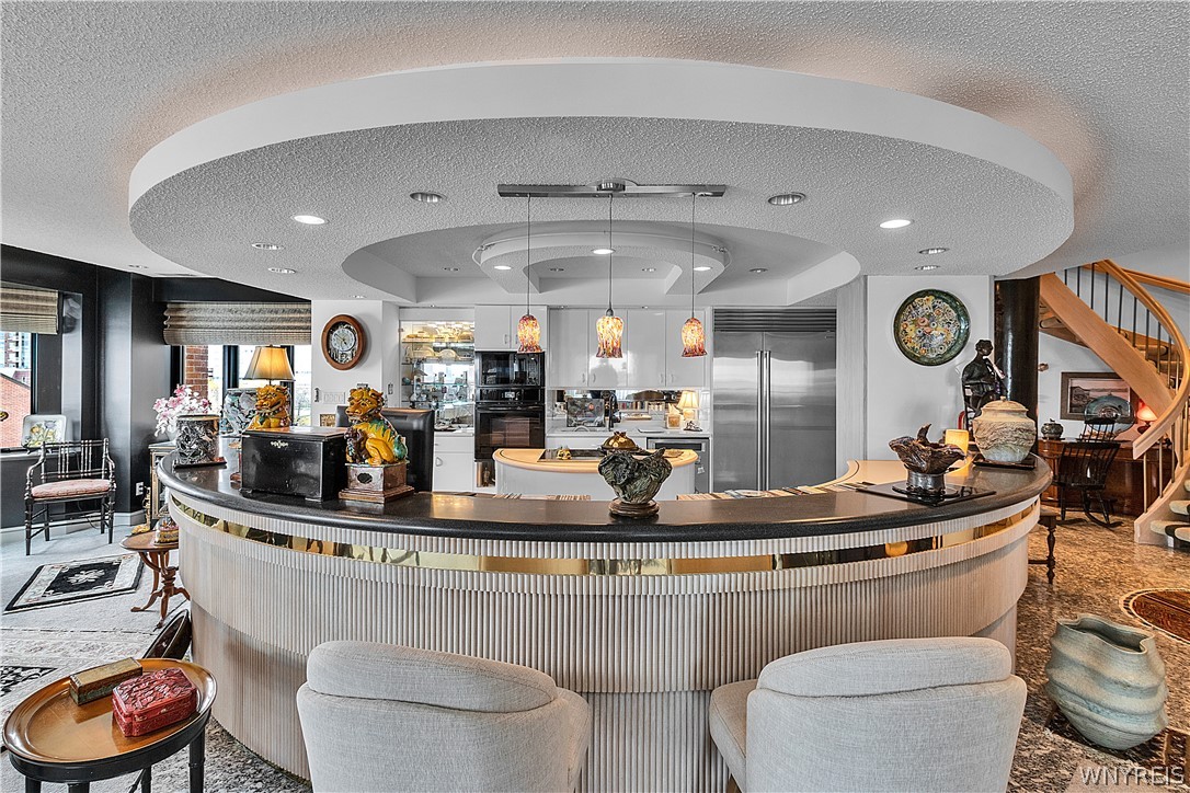 40 Waterfront Circle 401