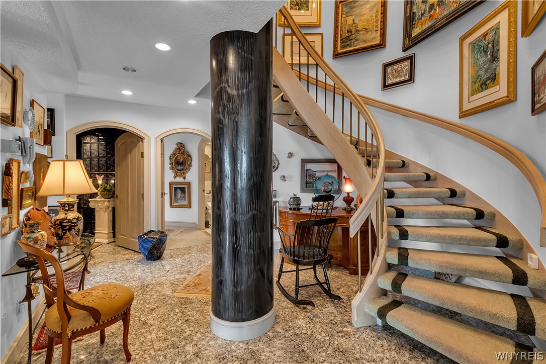 40 Waterfront Circle 401