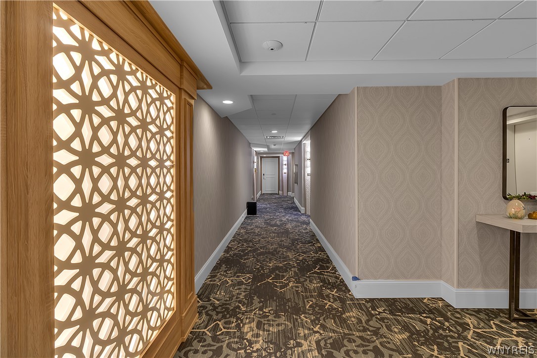 40 Waterfront Circle 401