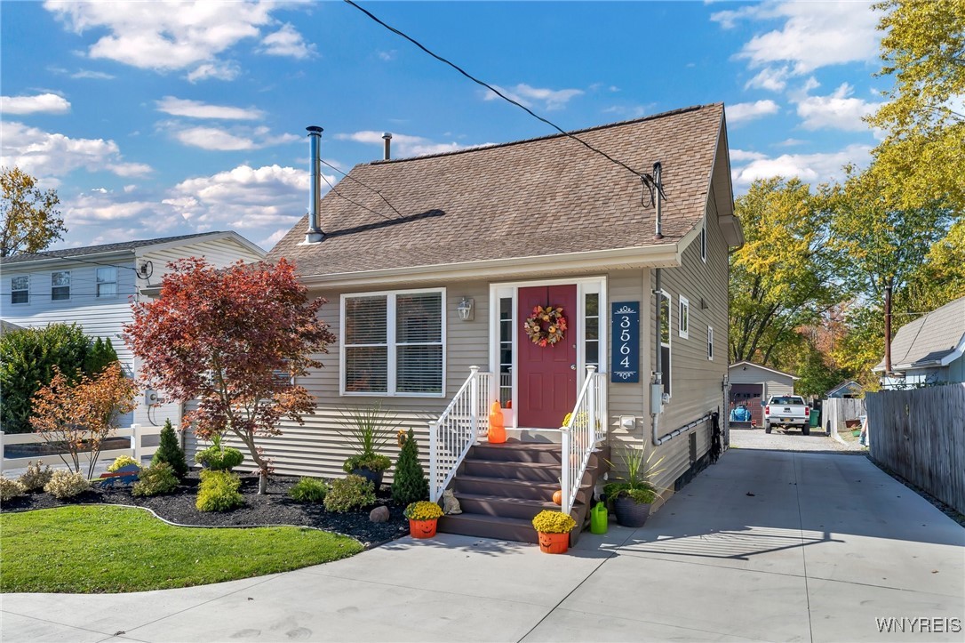 3564 Abbott Road, Hamburg, New York image 2