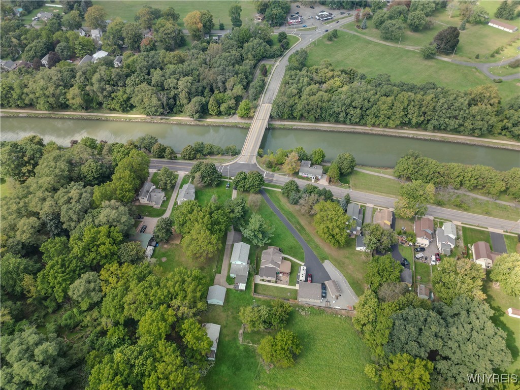 Lockport-City, New York 14094, United States, 4 Bedrooms Bedrooms, ,1 BathroomBathrooms,Residential,Pending,40586