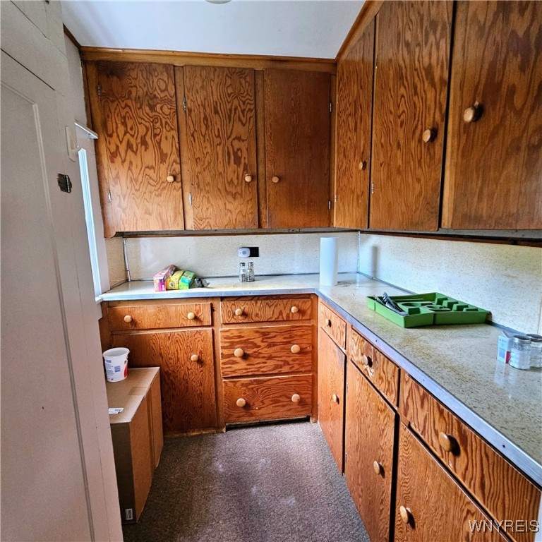 Lockport-City, New York 14094, United States, 4 Bedrooms Bedrooms, ,1 BathroomBathrooms,Residential,Pending,40586