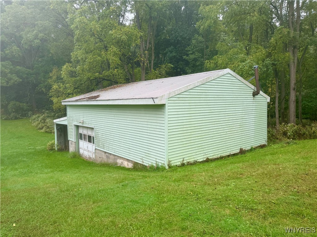 Lockport-City, New York 14094, United States, 4 Bedrooms Bedrooms, ,1 BathroomBathrooms,Residential,Pending,40586