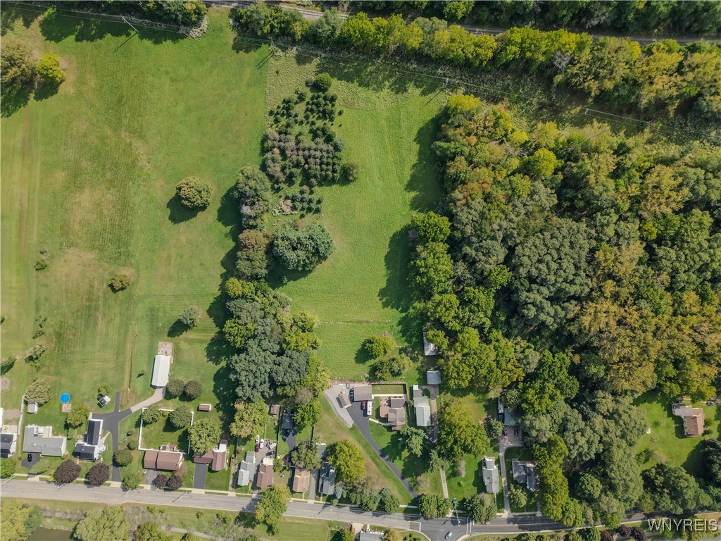 Lockport-City, New York 14094, United States, 4 Bedrooms Bedrooms, ,1 BathroomBathrooms,Residential,Pending,40586