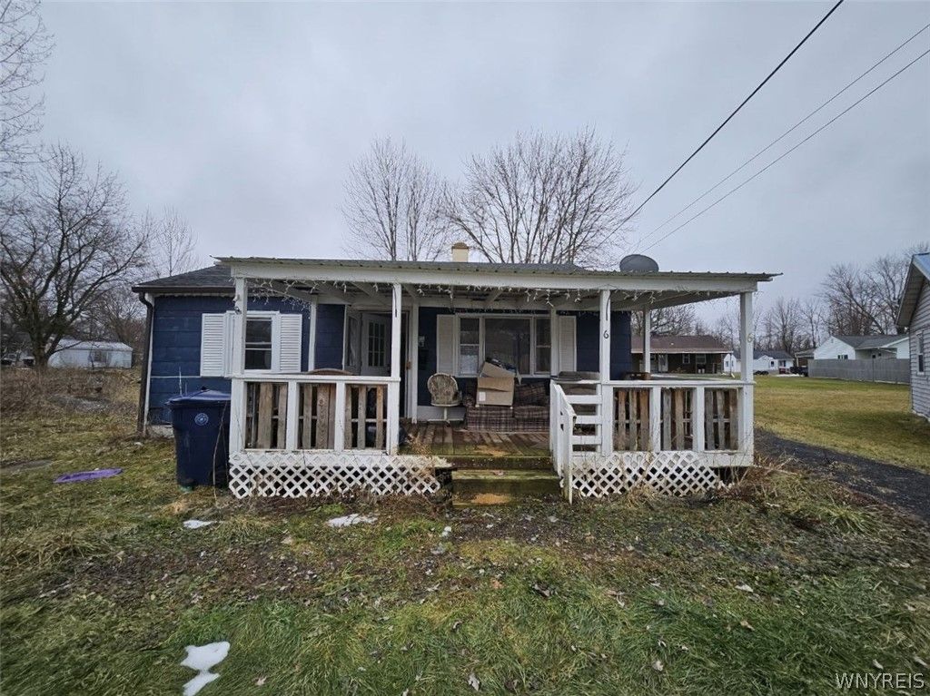 Photo of 6 Seneca Circle, Seneca Falls, NY 13148 (MLS # B1666485)