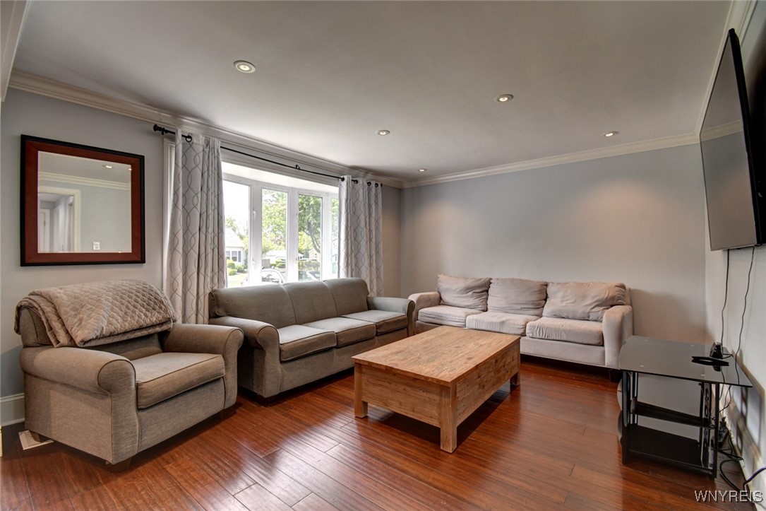 108 Moore Avenue, Tonawanda, New York image 11
