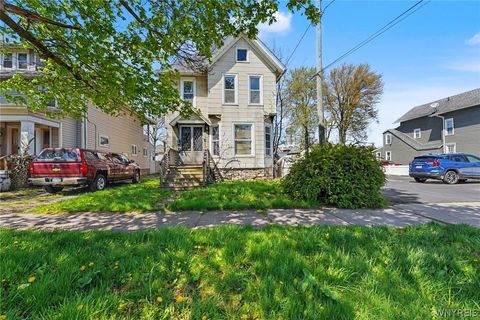 Photo of 227 Genesee Street, Lockport City, NY 14094 (MLS # B1677256)