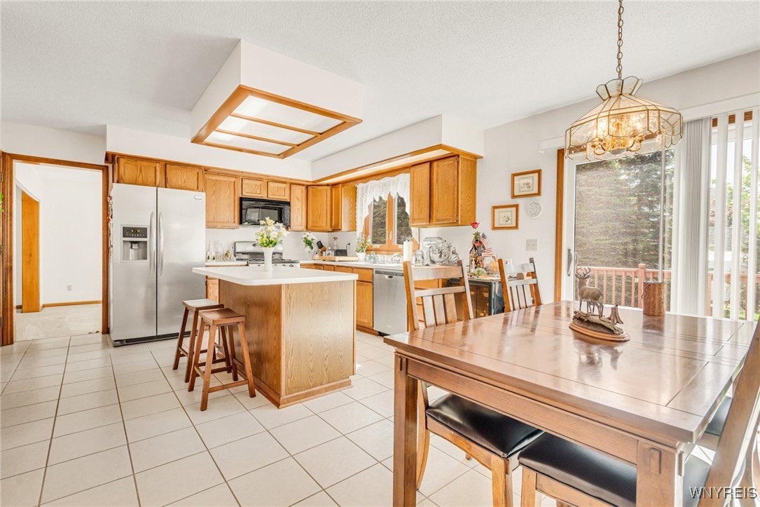 24 Bluejay Circle, Lancaster, New York image 9