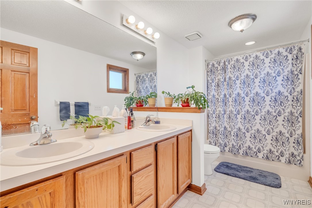 24 Bluejay Circle, Lancaster, New York image 31