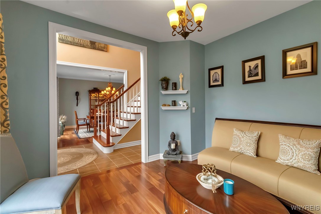 11 Valley Overlook Drive, Lancaster, New York image 12