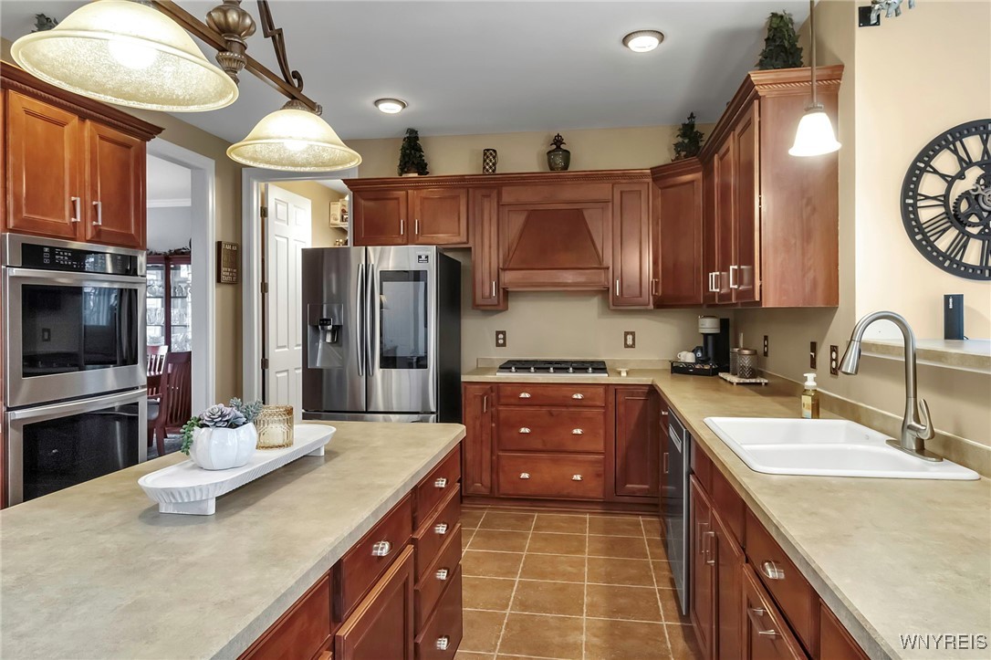 11 Valley Overlook Drive, Lancaster, New York image 15