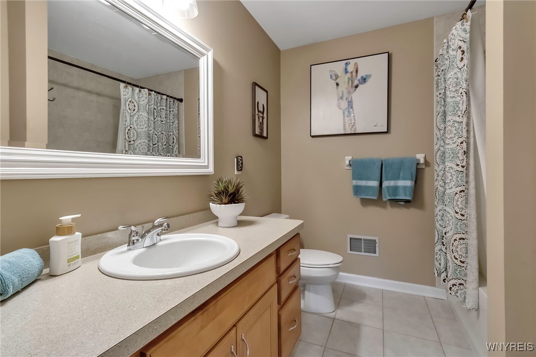 11 Valley Overlook Drive, Lancaster, New York image 38