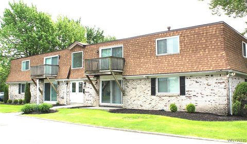 Photo of 4369 Chestnut Ridge Rd, Amherst, NY 14228 (MLS # B1653252)