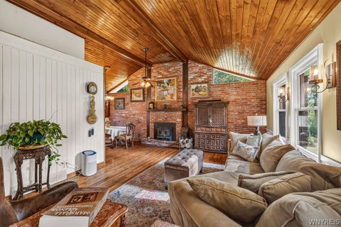 Tiny photo for 4071 Calkins Road, Lewiston, NY 14174 (MLS # B1705661)