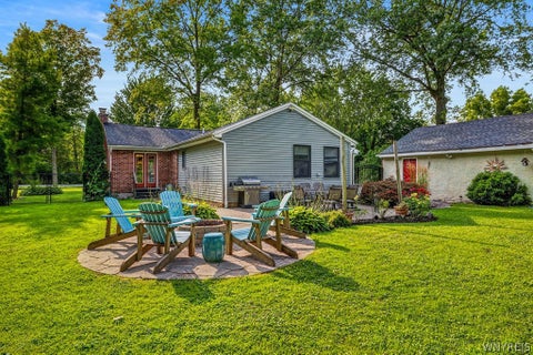 Tiny photo for 4071 Calkins Road, Lewiston, NY 14174 (MLS # B1705661)