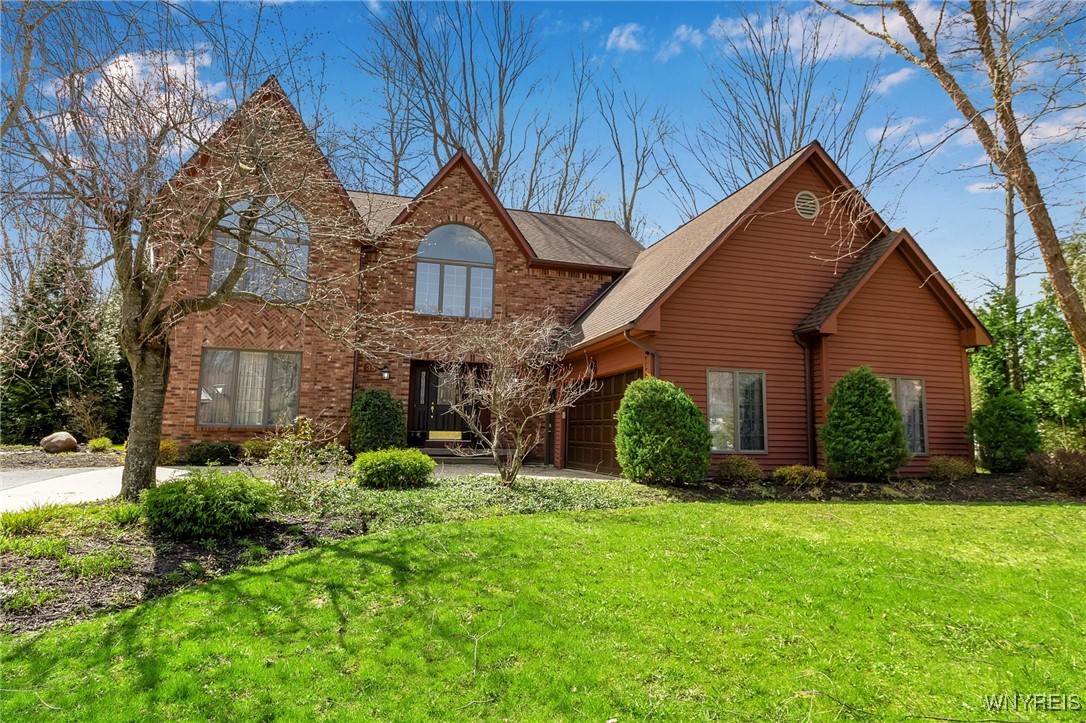 35 Hemlock Hill Road, Orchard Park, New York image 1