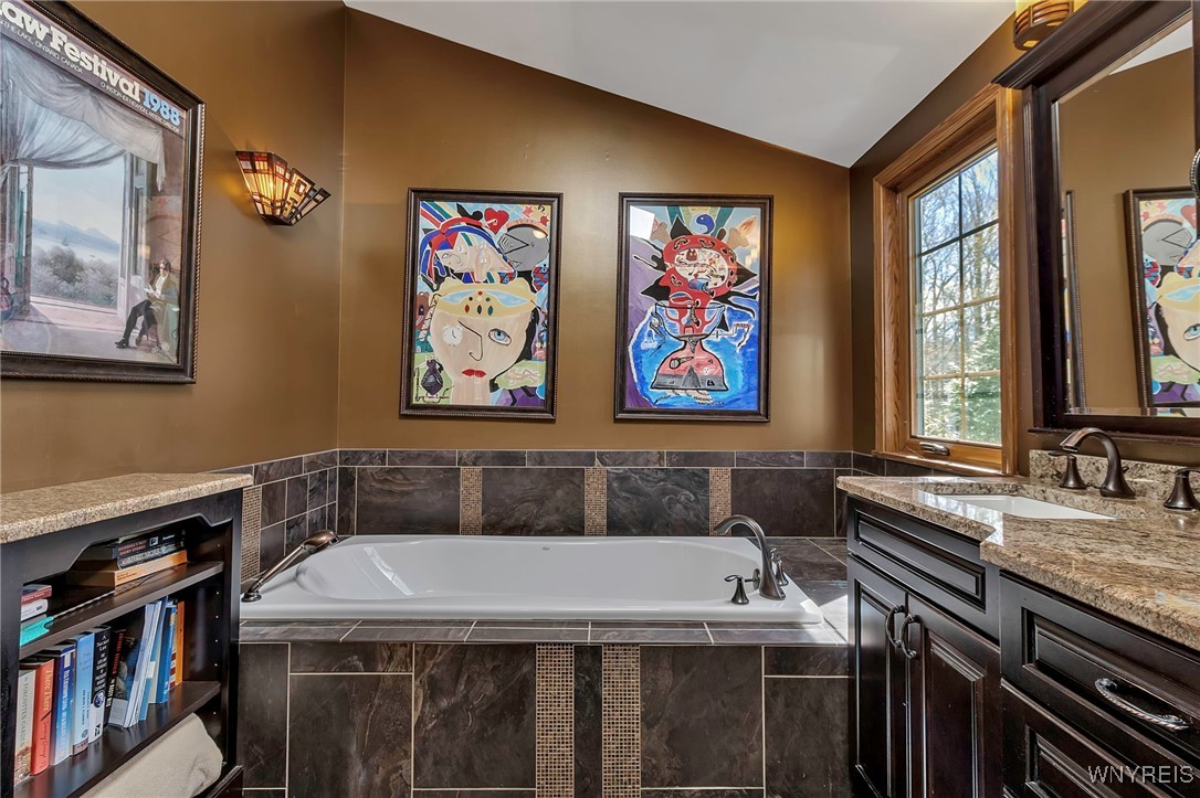 35 Hemlock Hill Road, Orchard Park, New York image 28