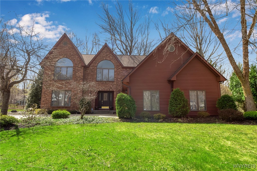 35 Hemlock Hill Road, Orchard Park, New York image 2