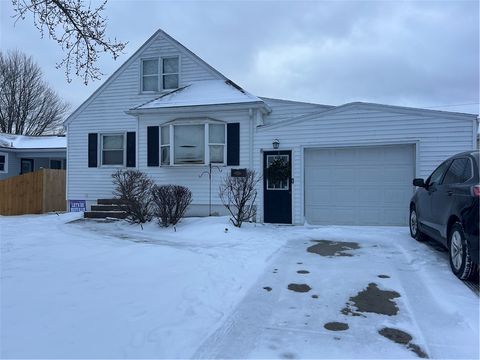 63 Sprucewood Drive Buffalo NY 14227