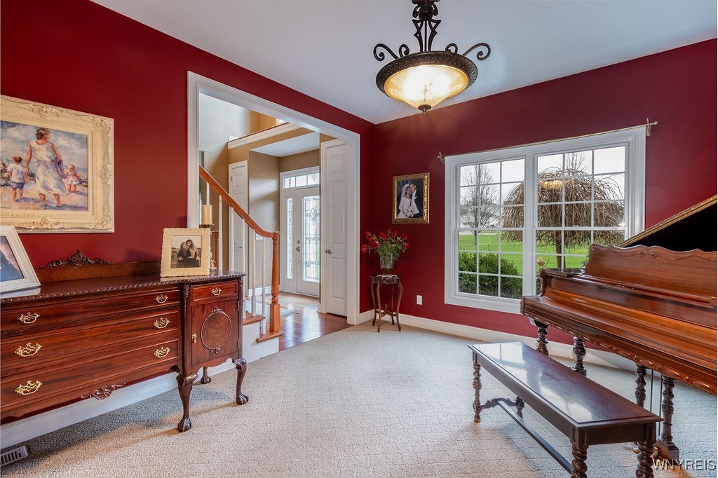 2 Valley Overlook Drive, Lancaster, New York image 10