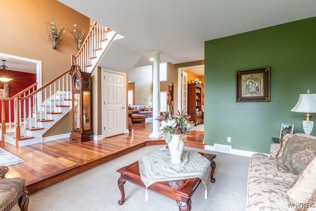 2 Valley Overlook Drive, Lancaster, New York image 8