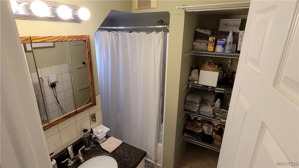 82 Avery Place, Cheektowaga, New York image 14