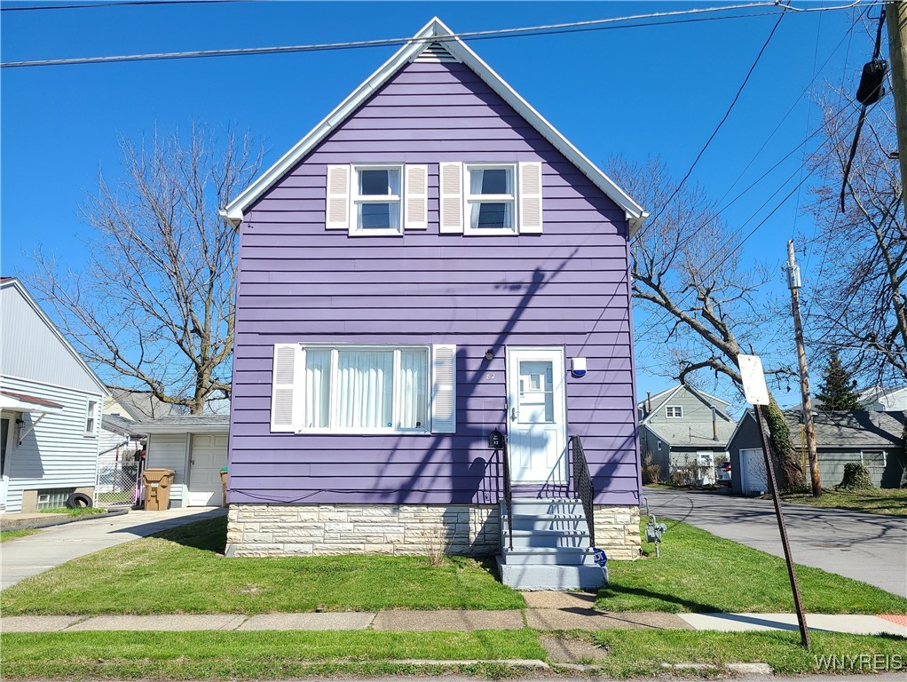 82 Avery Place, Cheektowaga, New York image 1