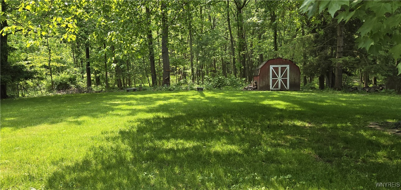9505 Melinda Drive, Clarence, New York image 21